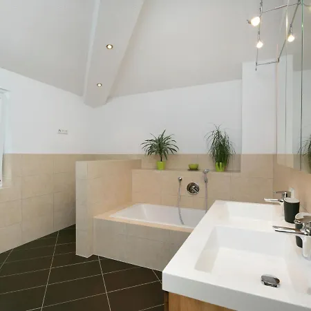 Rich Holiday With Sauna Garden Valley Views In بيت للعطل إتيير